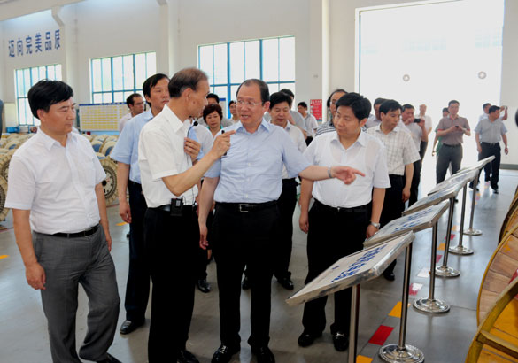 大丰市党政代表团来尊龙凯时人生就是搏旅行考察