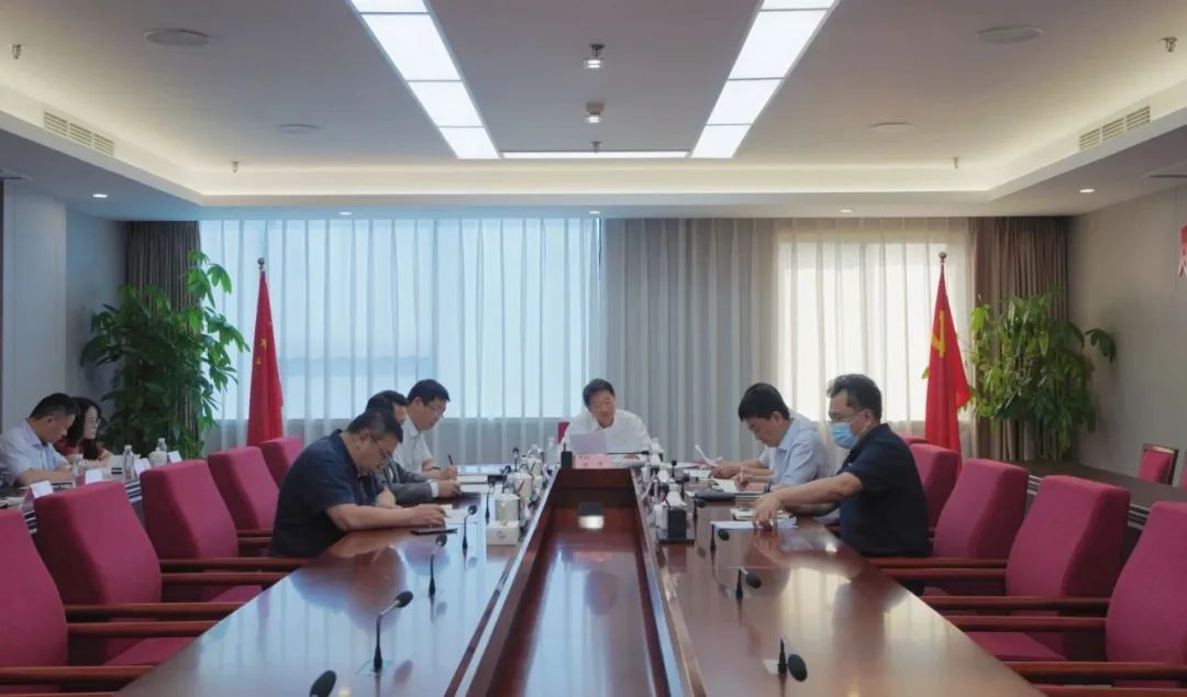 b193b19d-e9ef-4a6d-b69c-54291c49ad9e 省bti体育集团党委召开进建贯彻习近平新时期中国特色社会主义思想主题教育专题钻研暨党委理论进建中心组钻研会