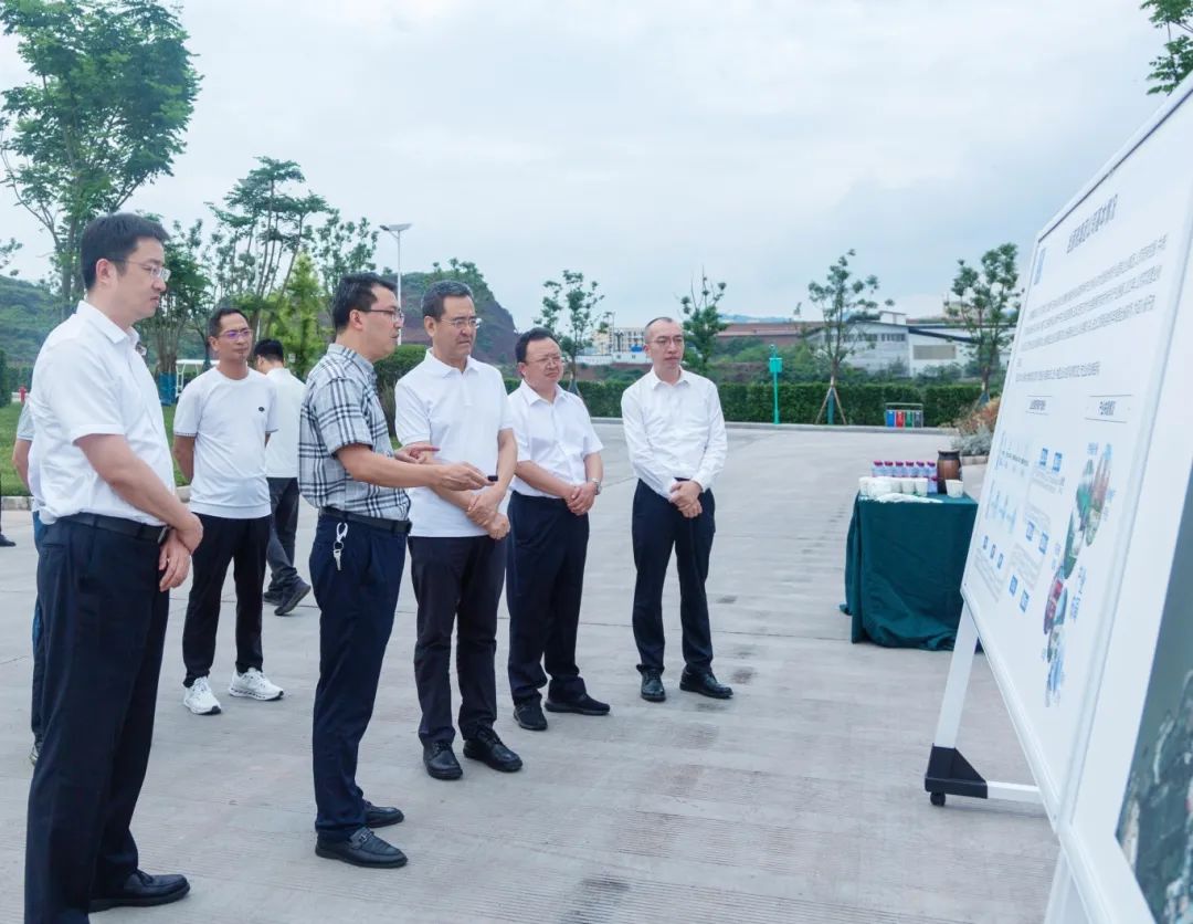 bti体育委党委书记、主任冯文生赴宜宾调研国企鼎新深入提升行动工作并主持召开片区座谈会
