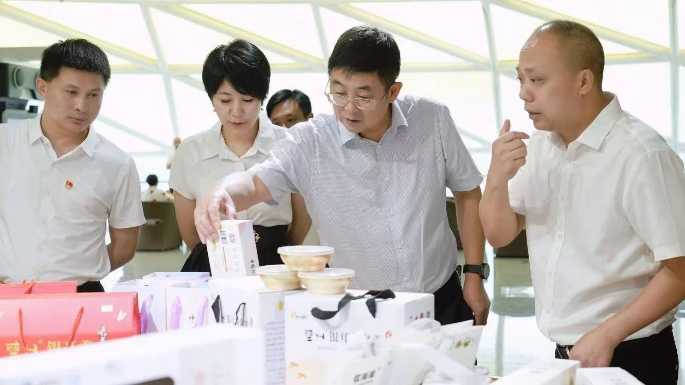 党建引领 县企共兴——省bti体育集团奋力打造托底性助扶“通江实际”样板